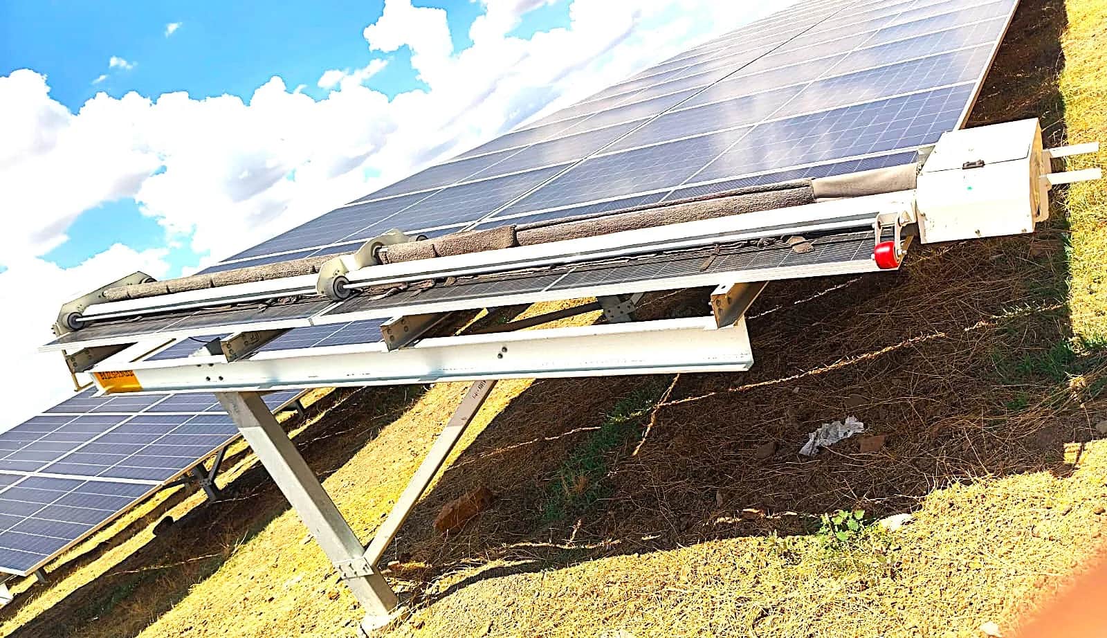Bhadla – 300 MW - Solar Panel Cleaning Robot Installation Project by Taypro