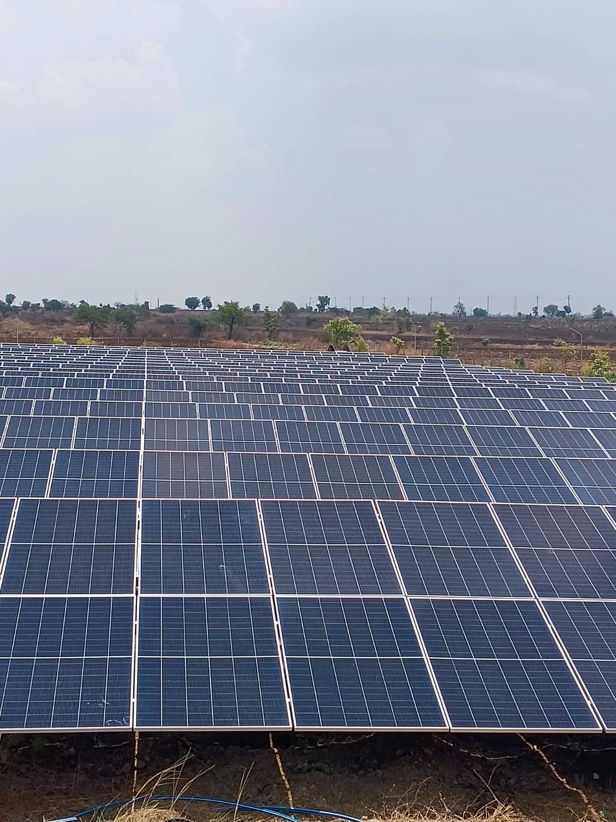 ইয়াভাতমাল, ঘোনসি – ৭ মেগাওয়াট - Taypro এর সোলার প্যানেল ক্লিনিং রোবট ইনস্টলেশন প্রকল্প