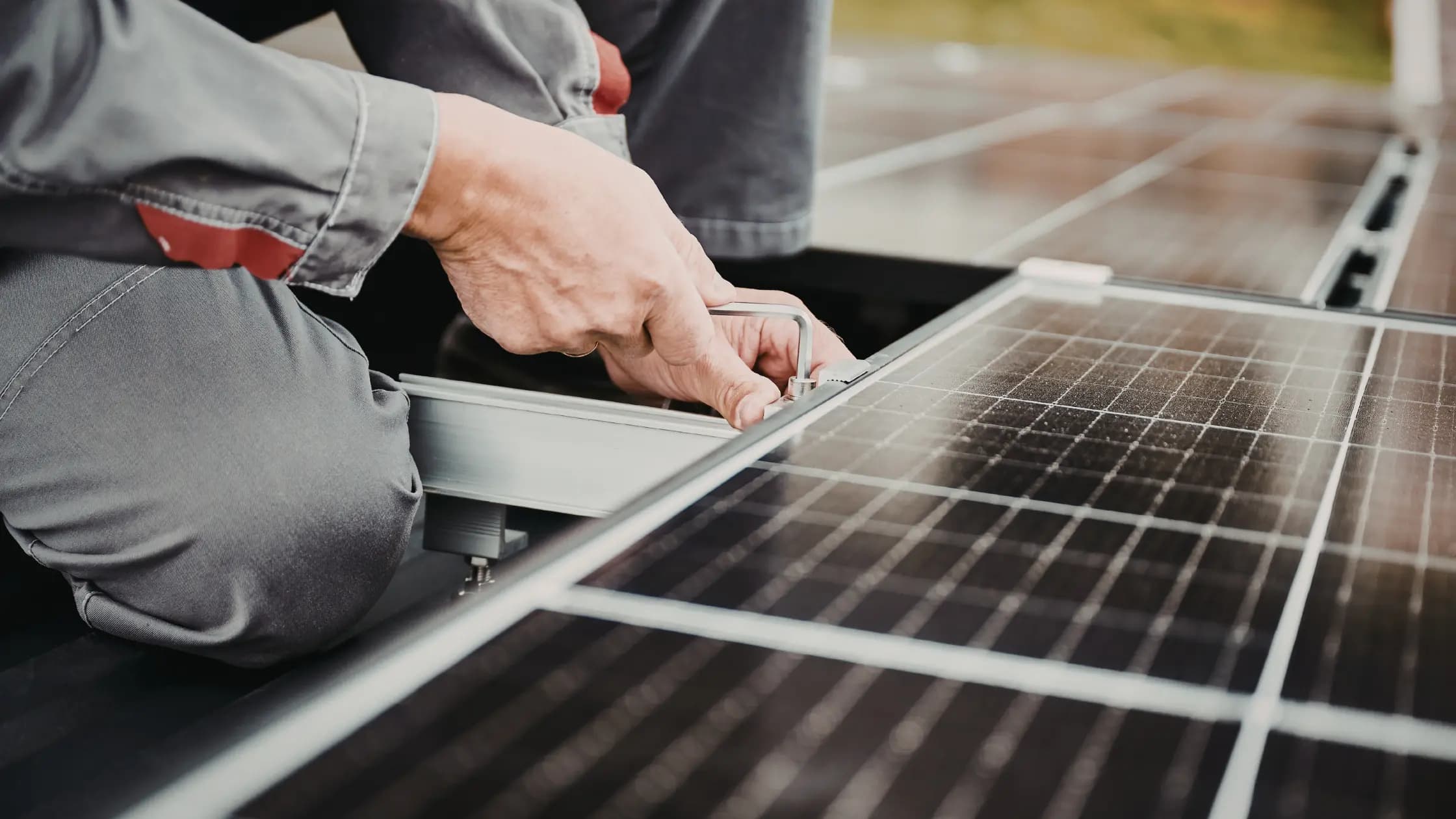 The Complete Guide to Solar Panel Maintenance